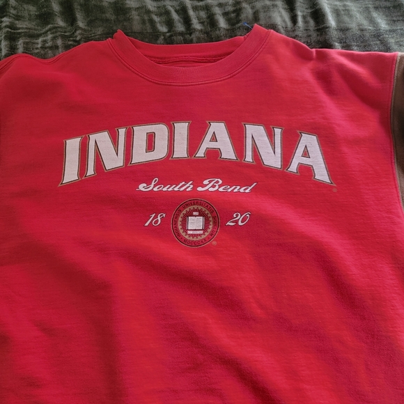 Indiana University Hoosier Sweatshirt - Picture 3 of 5